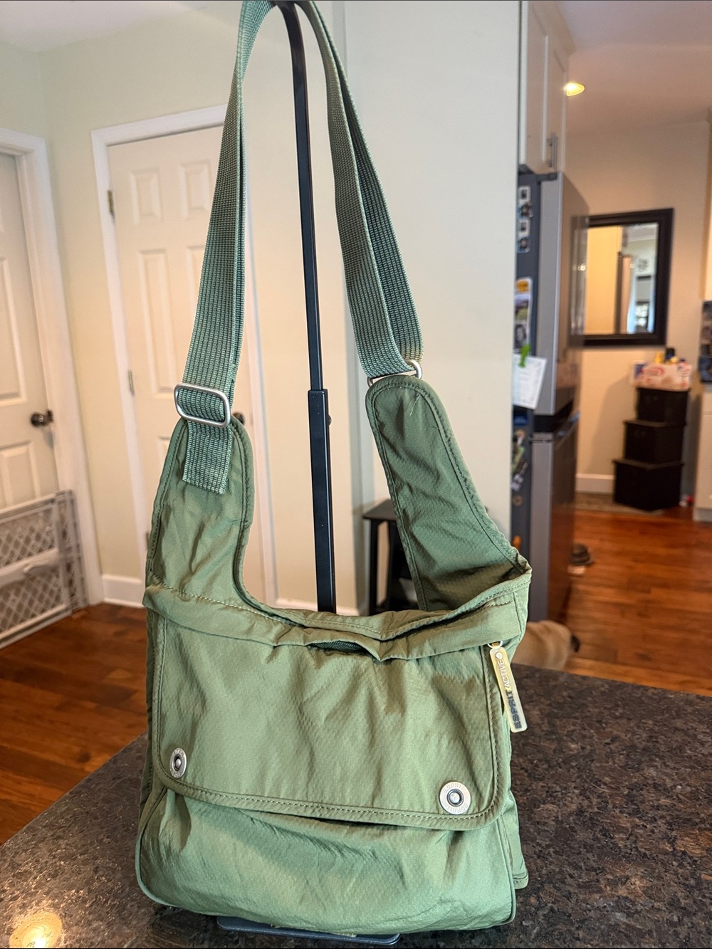 Vintage Y2K Esprit Sport Green Slouchy Hobo/Crossbody Bag